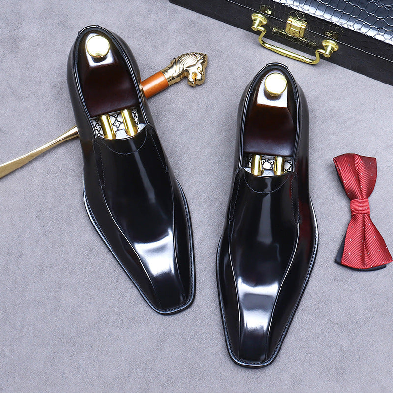 <p>Designed to move with confidence and grace, this style delivers a polished finish with enduring appeal. The silhouette feels timeless, elevated, and effortlessly poised.</p>
