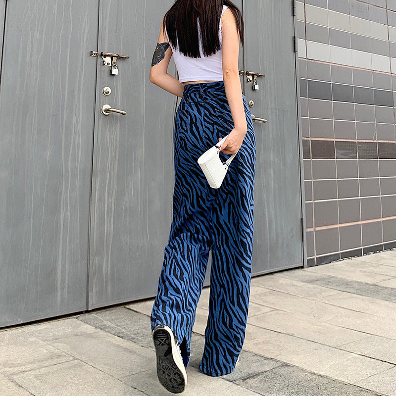 <p>Thoughtfully composed with an editorial sensibility, this piece embodies understated luxury through texture, movement, and presence. It transitions seamlessly through the day with confidence and quiet sophistication.</p>