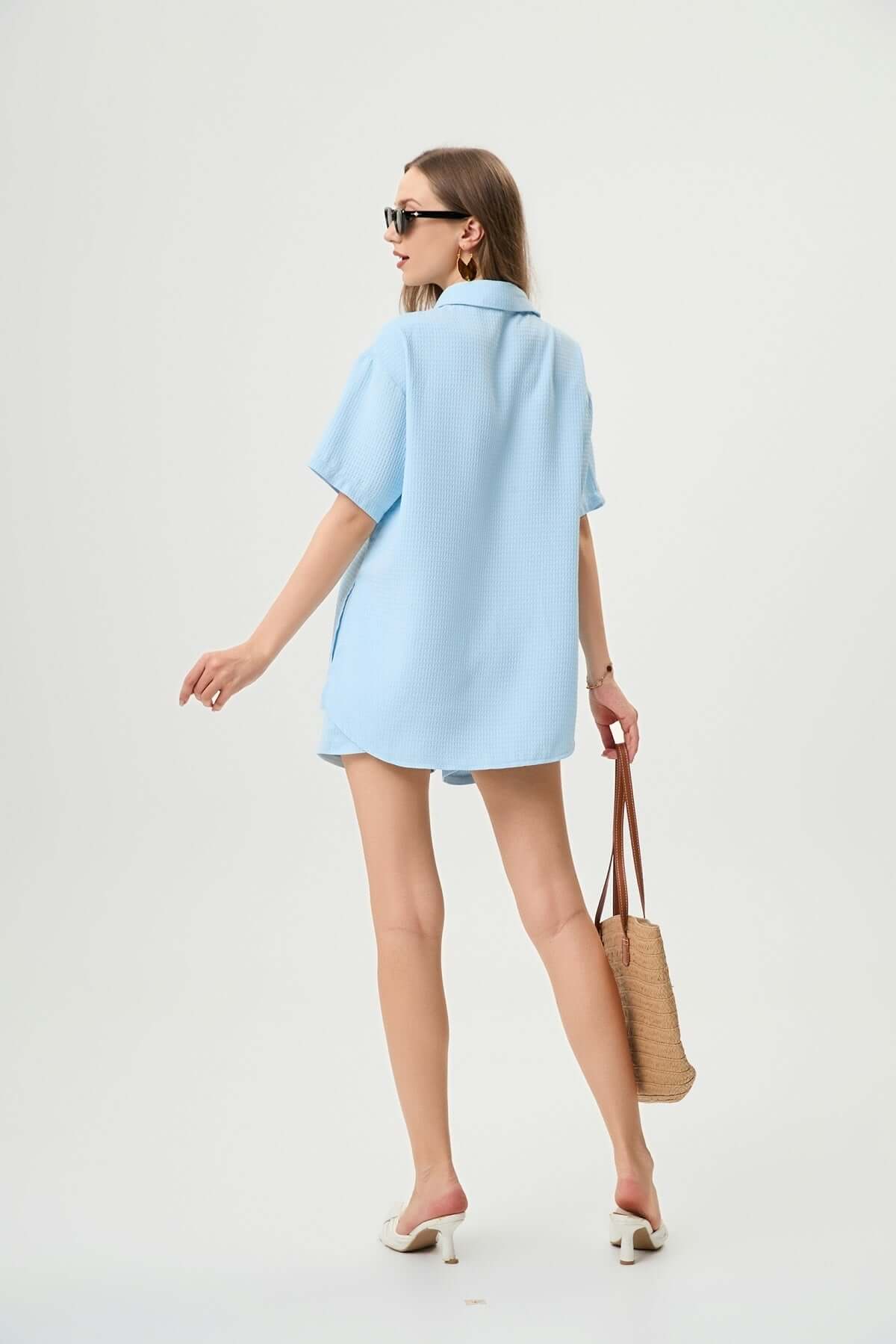 <p>Thoughtfully composed with an editorial sensibility, this piece embodies understated luxury through texture, movement, and presence. It transitions seamlessly through the day with confidence and quiet sophistication.</p>