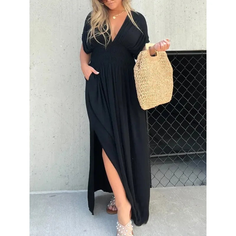 <p>Cut with fluid elegance, this silhouette glides through the evening with quiet confidence and an unmistakable sense of allure. Every movement reveals a refined presence that lingers long after the moment has passed.</p>
