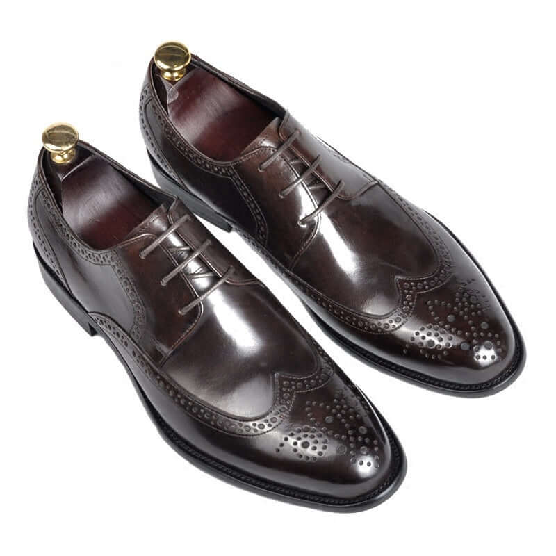 <p>Designed to move with confidence and grace, this style delivers a polished finish with enduring appeal. The silhouette feels timeless, elevated, and effortlessly poised.</p>