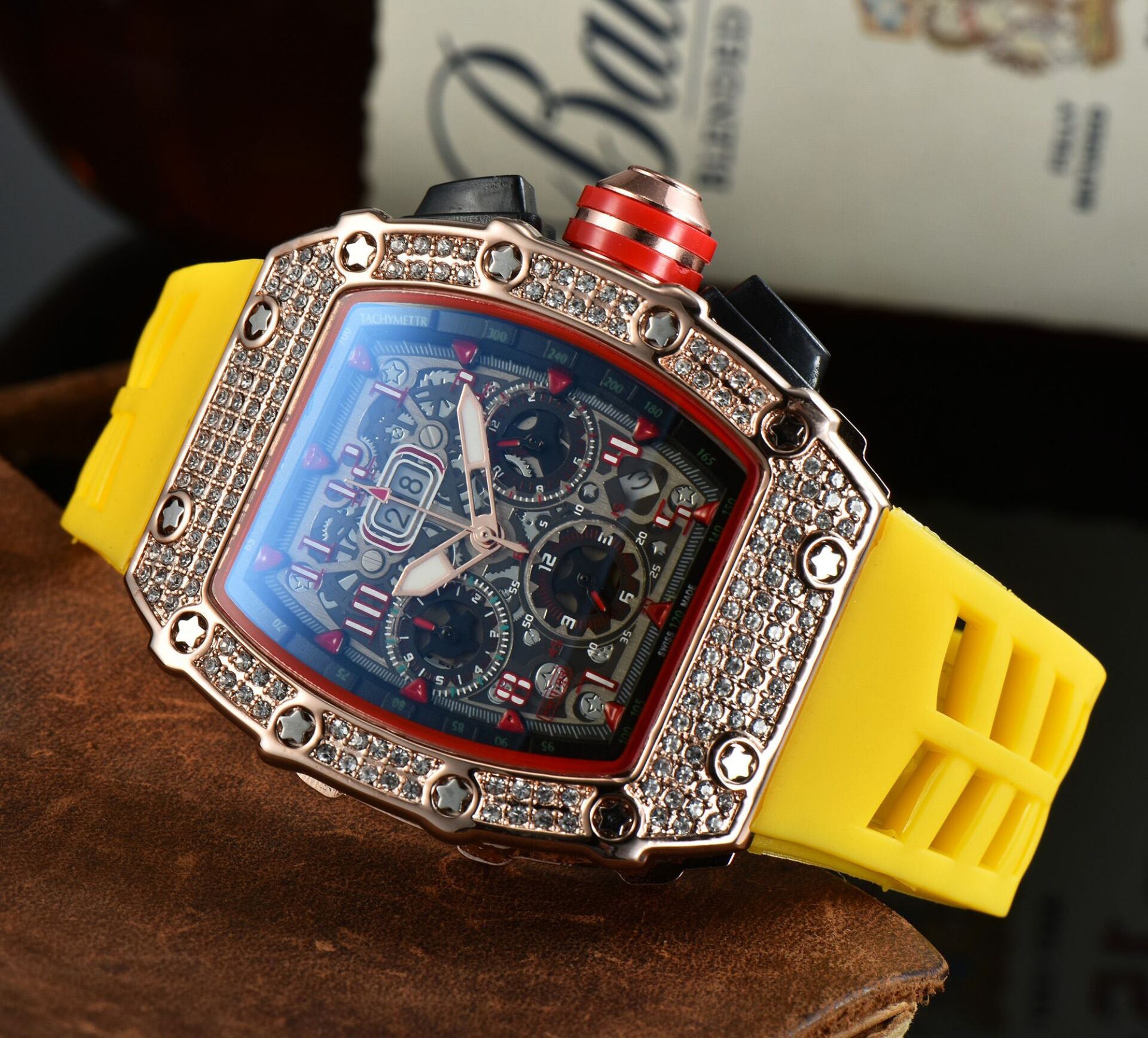 <p>A luminous expression of modern refinement, designed to catch the light with subtle elegance. Its quiet radiance lends a sense of occasion to even the most understated ensemble.</p>