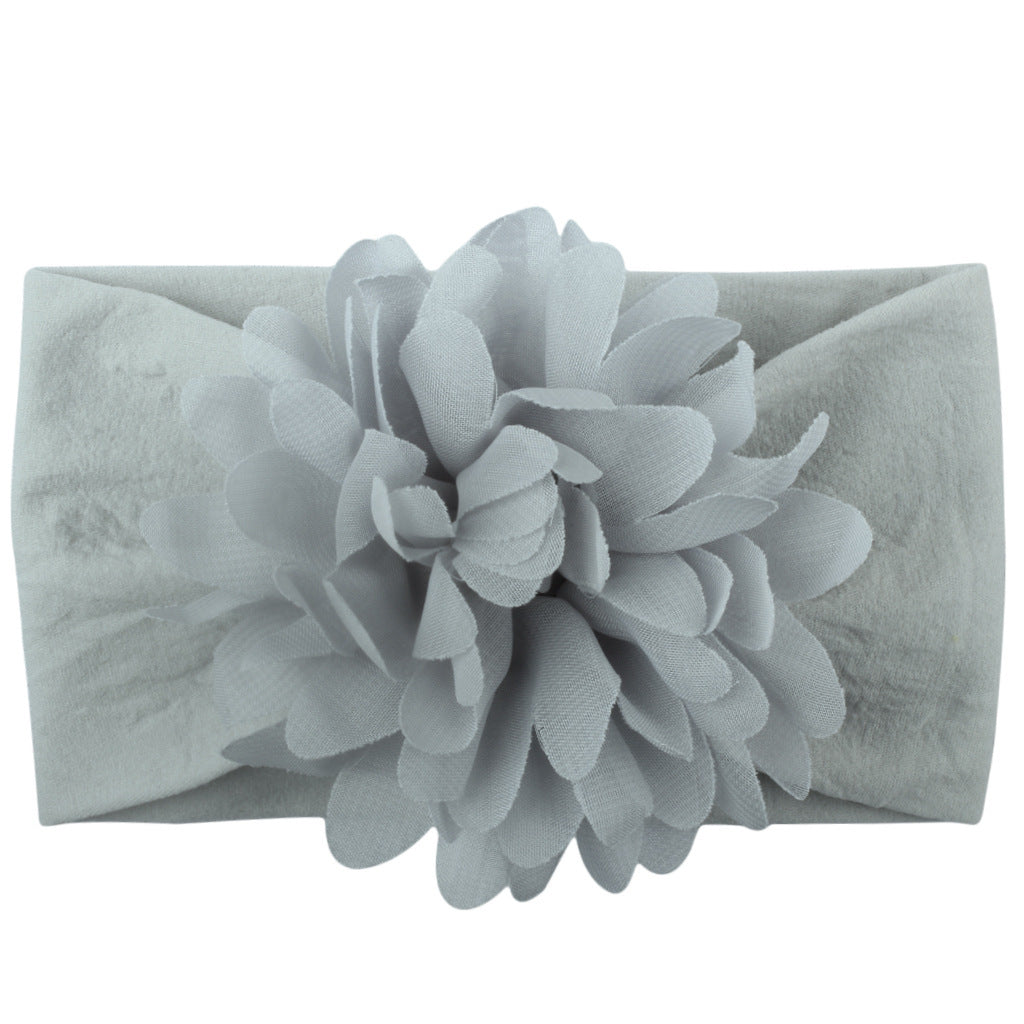<p>Thoughtfully composed with an editorial sensibility, this piece embodies understated luxury through texture, movement, and presence. It transitions seamlessly through the day with confidence and quiet sophistication.</p>
