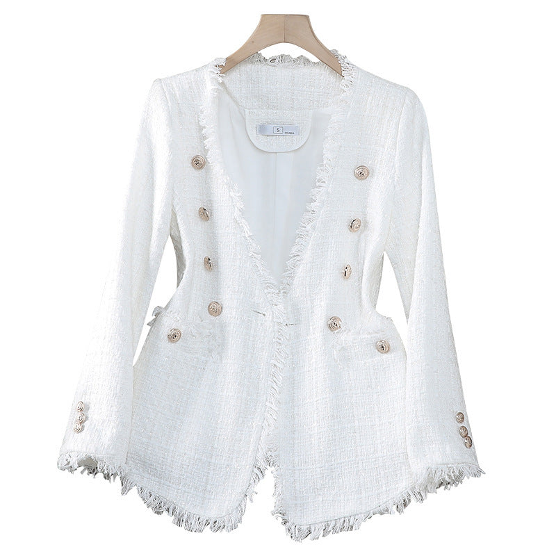 <p>Thoughtfully composed with an editorial sensibility, this piece embodies understated luxury through texture, movement, and presence. It transitions seamlessly through the day with confidence and quiet sophistication.</p>