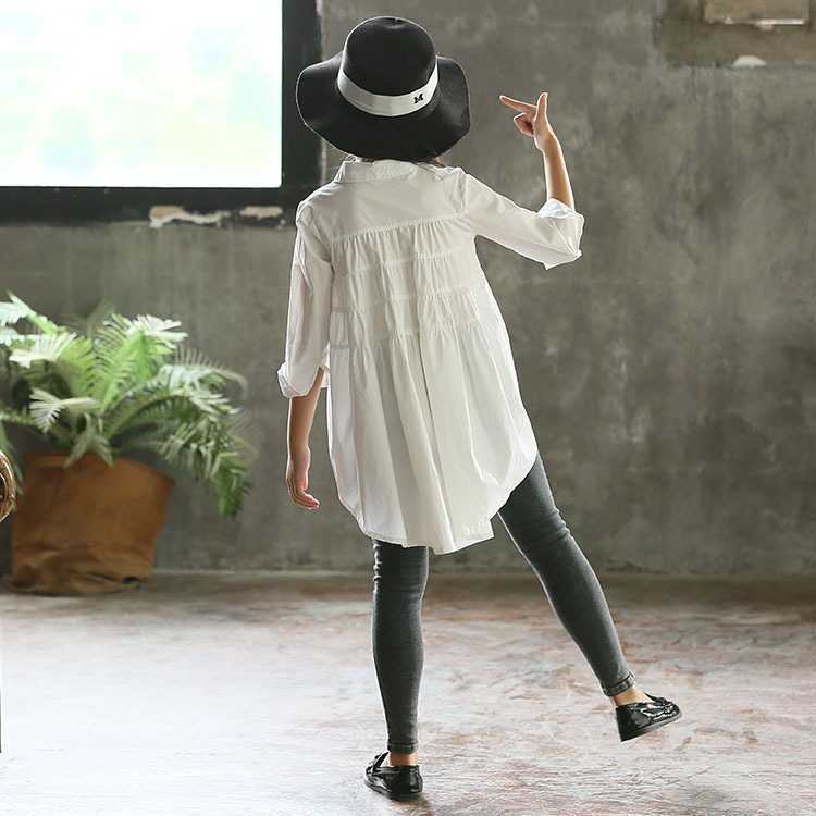 <p>Thoughtfully composed with an editorial sensibility, this piece embodies understated luxury through texture, movement, and presence. It transitions seamlessly through the day with confidence and quiet sophistication.</p>