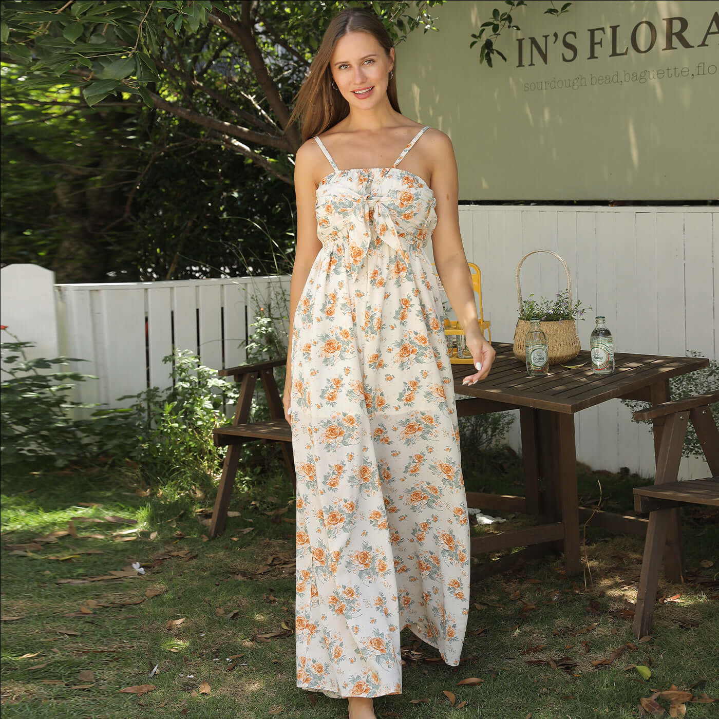 <p>Cut with fluid elegance, this silhouette glides through the evening with quiet confidence and an unmistakable sense of allure. Every movement reveals a refined presence that lingers long after the moment has passed.</p>