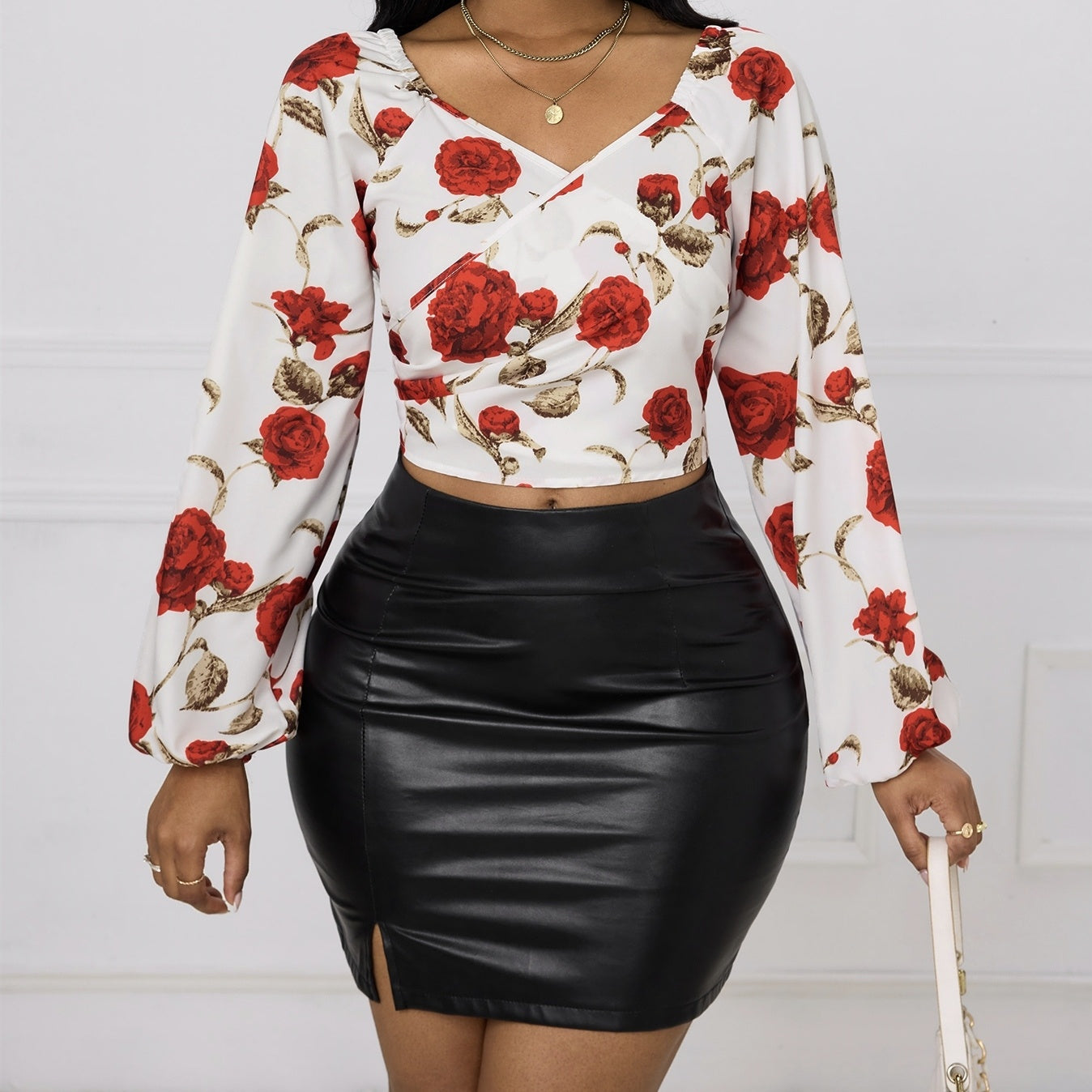 <p>Thoughtfully composed with an editorial sensibility, this piece embodies understated luxury through texture, movement, and presence. It transitions seamlessly through the day with confidence and quiet sophistication.</p>