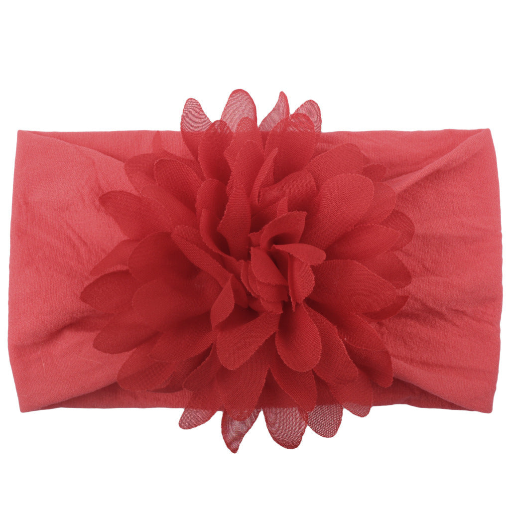 <p>Thoughtfully composed with an editorial sensibility, this piece embodies understated luxury through texture, movement, and presence. It transitions seamlessly through the day with confidence and quiet sophistication.</p>