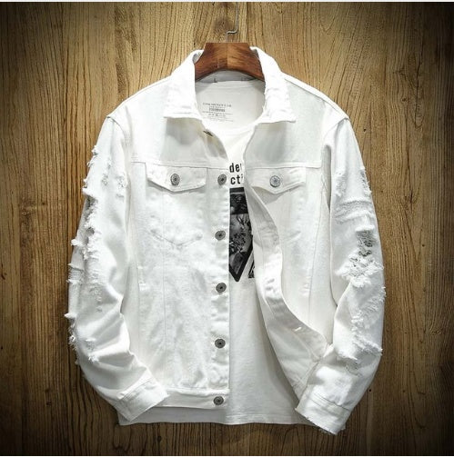 <p>Thoughtfully composed with an editorial sensibility, this piece embodies understated luxury through texture, movement, and presence. It transitions seamlessly through the day with confidence and quiet sophistication.</p>