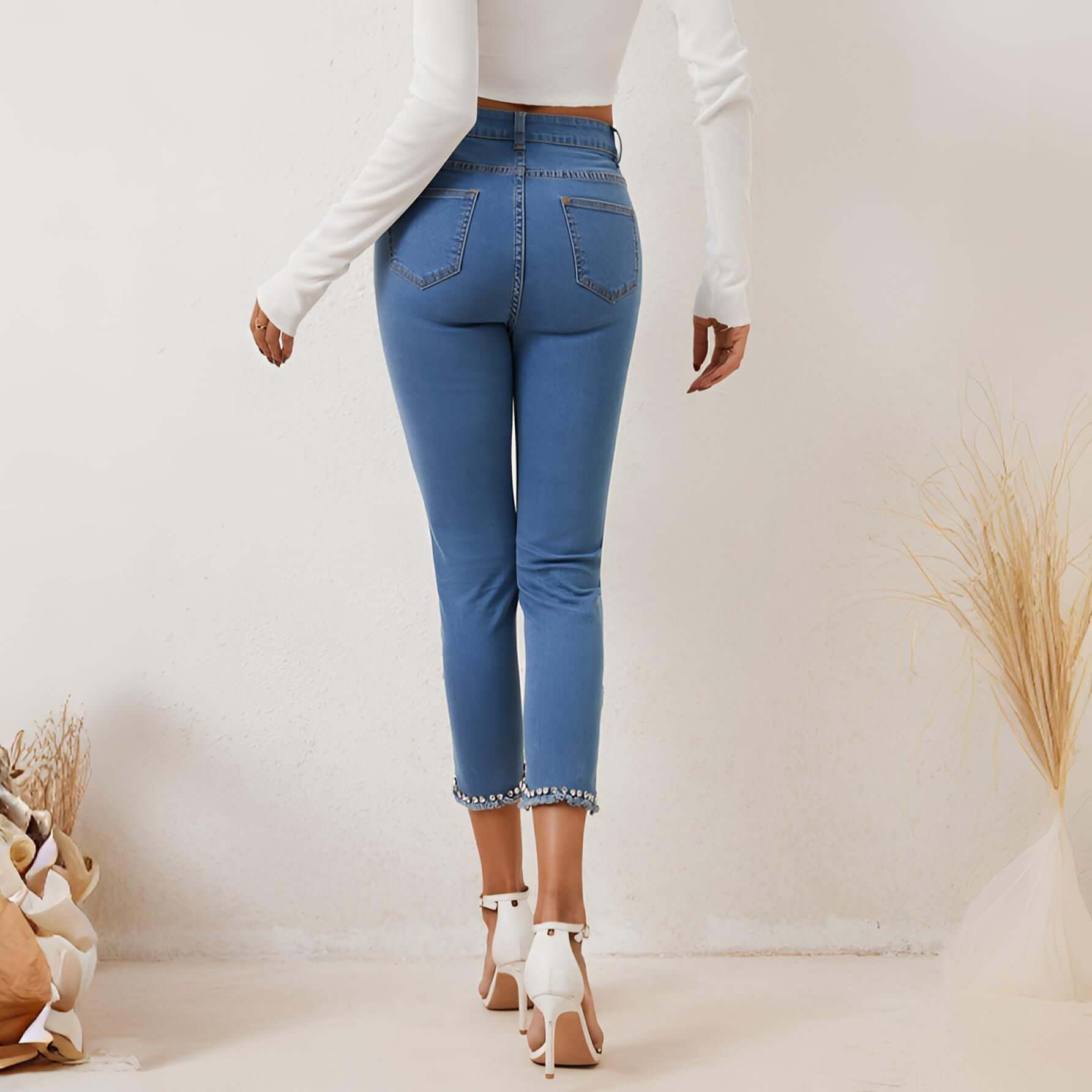 <p>Thoughtfully composed with an editorial sensibility, this piece embodies understated luxury through texture, movement, and presence. It transitions seamlessly through the day with confidence and quiet sophistication.</p>