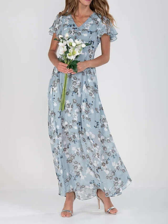 <p>Cut with fluid elegance, this silhouette glides through the evening with quiet confidence and an unmistakable sense of allure. Every movement reveals a refined presence that lingers long after the moment has passed.</p>