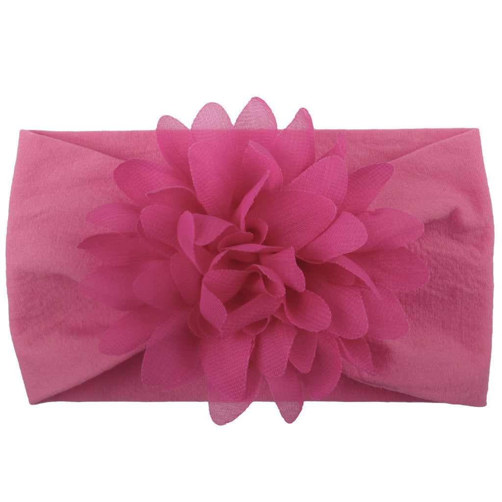 <p>Thoughtfully composed with an editorial sensibility, this piece embodies understated luxury through texture, movement, and presence. It transitions seamlessly through the day with confidence and quiet sophistication.</p>