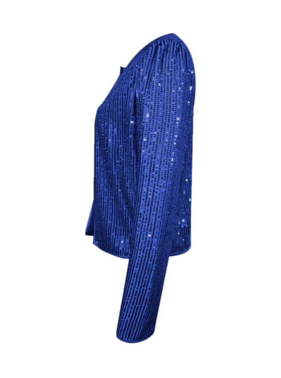 <p>Thoughtfully composed with an editorial sensibility, this piece embodies understated luxury through texture, movement, and presence. It transitions seamlessly through the day with confidence and quiet sophistication.</p>
