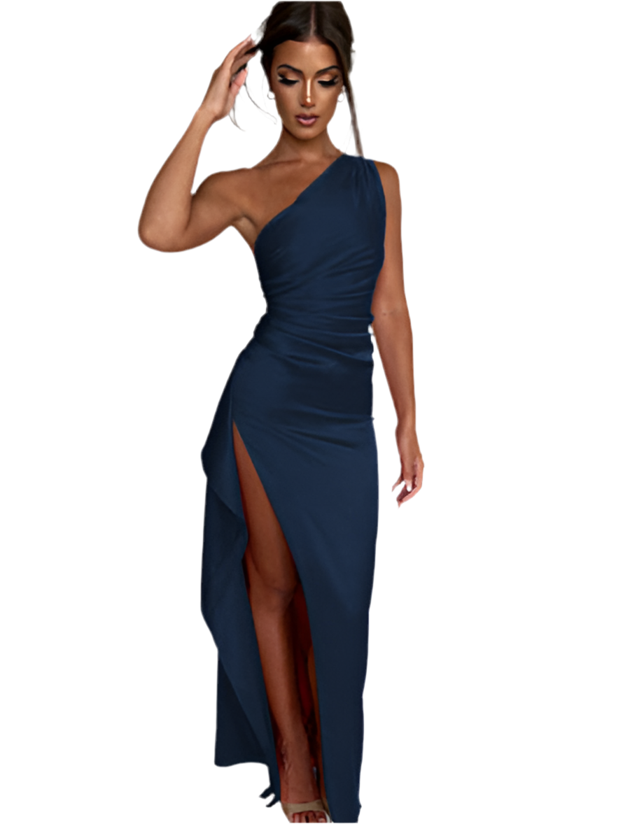 <p>Cut with fluid elegance, this silhouette glides through the evening with quiet confidence and an unmistakable sense of allure. Every movement reveals a refined presence that lingers long after the moment has passed.</p>