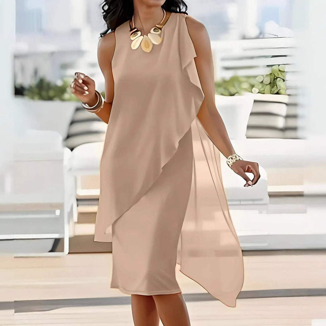 <p>Cut with fluid elegance, this silhouette glides through the evening with quiet confidence and an unmistakable sense of allure. Every movement reveals a refined presence that lingers long after the moment has passed.</p>