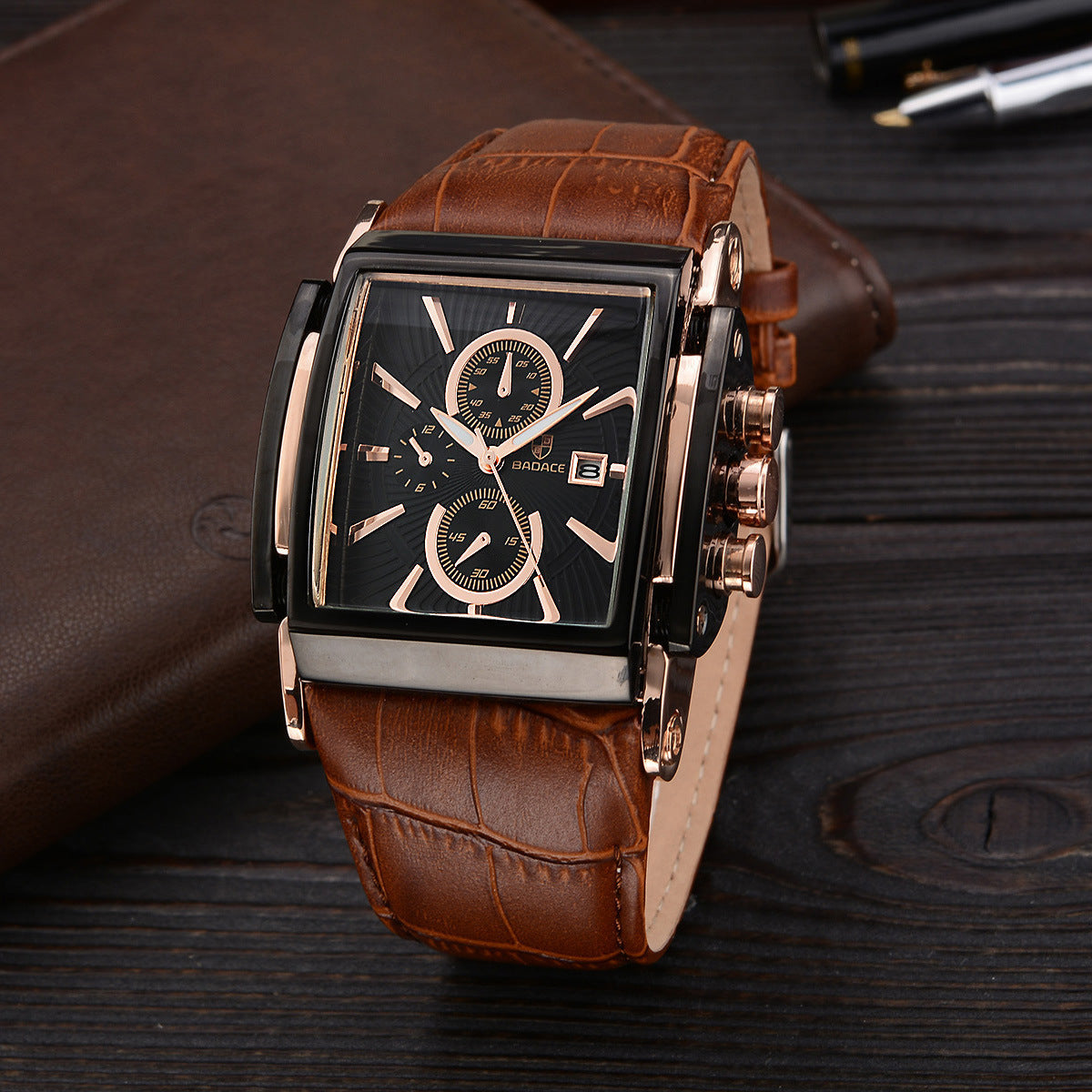 <p>A luminous expression of modern refinement, designed to catch the light with subtle elegance. Its quiet radiance lends a sense of occasion to even the most understated ensemble.</p>