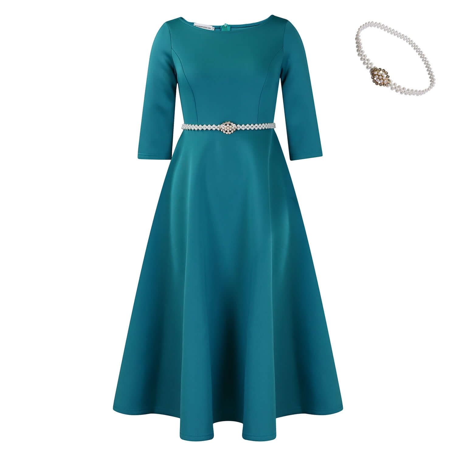 <p>Cut with fluid elegance, this silhouette glides through the evening with quiet confidence and an unmistakable sense of allure. Every movement reveals a refined presence that lingers long after the moment has passed.</p>