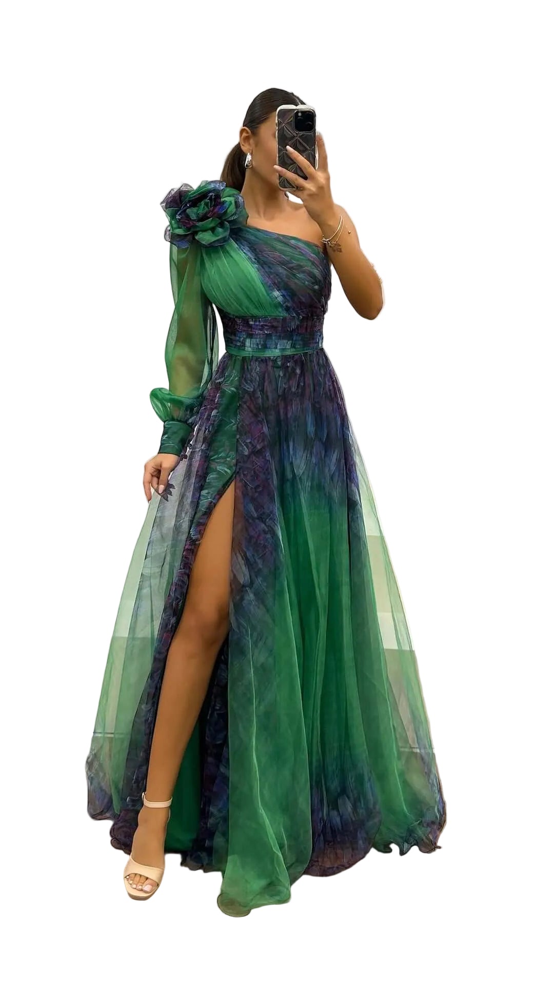 <p>Cut with fluid elegance, this silhouette glides through the evening with quiet confidence and an unmistakable sense of allure. Every movement reveals a refined presence that lingers long after the moment has passed.</p>