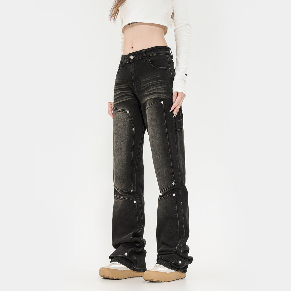<p>Thoughtfully composed with an editorial sensibility, this piece embodies understated luxury through texture, movement, and presence. It transitions seamlessly through the day with confidence and quiet sophistication.</p>