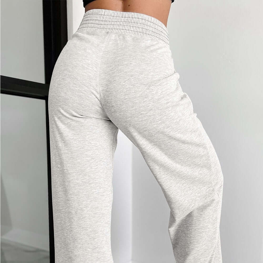 <p>Thoughtfully composed with an editorial sensibility, this piece embodies understated luxury through texture, movement, and presence. It transitions seamlessly through the day with confidence and quiet sophistication.</p>