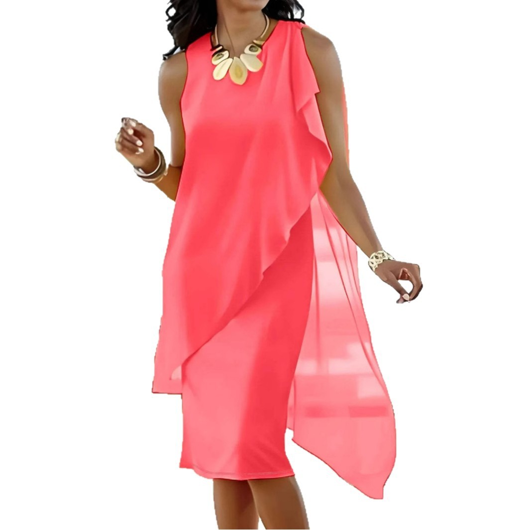 <p>Cut with fluid elegance, this silhouette glides through the evening with quiet confidence and an unmistakable sense of allure. Every movement reveals a refined presence that lingers long after the moment has passed.</p>